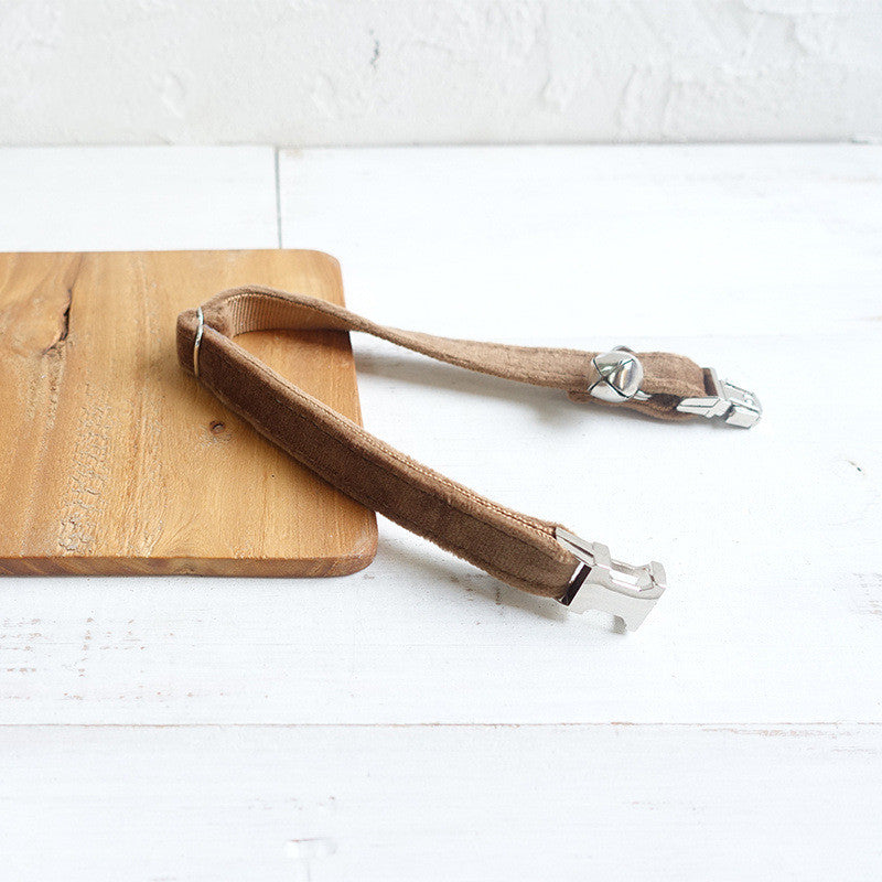 Classic Brown Pet Collar With Bell