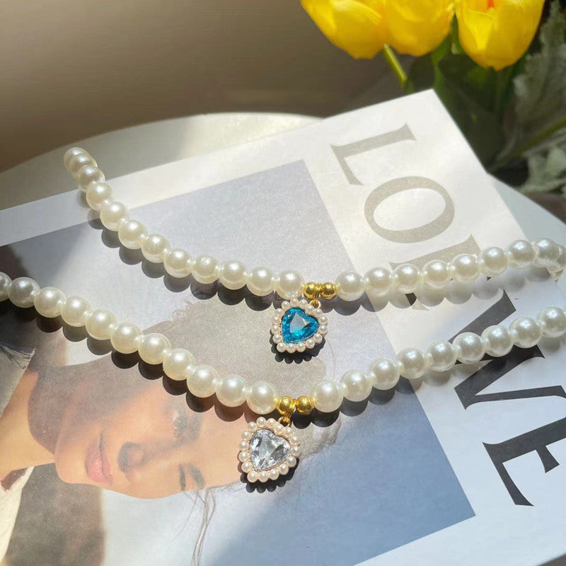 Cat Loveheart Crystal Pendant Necklace